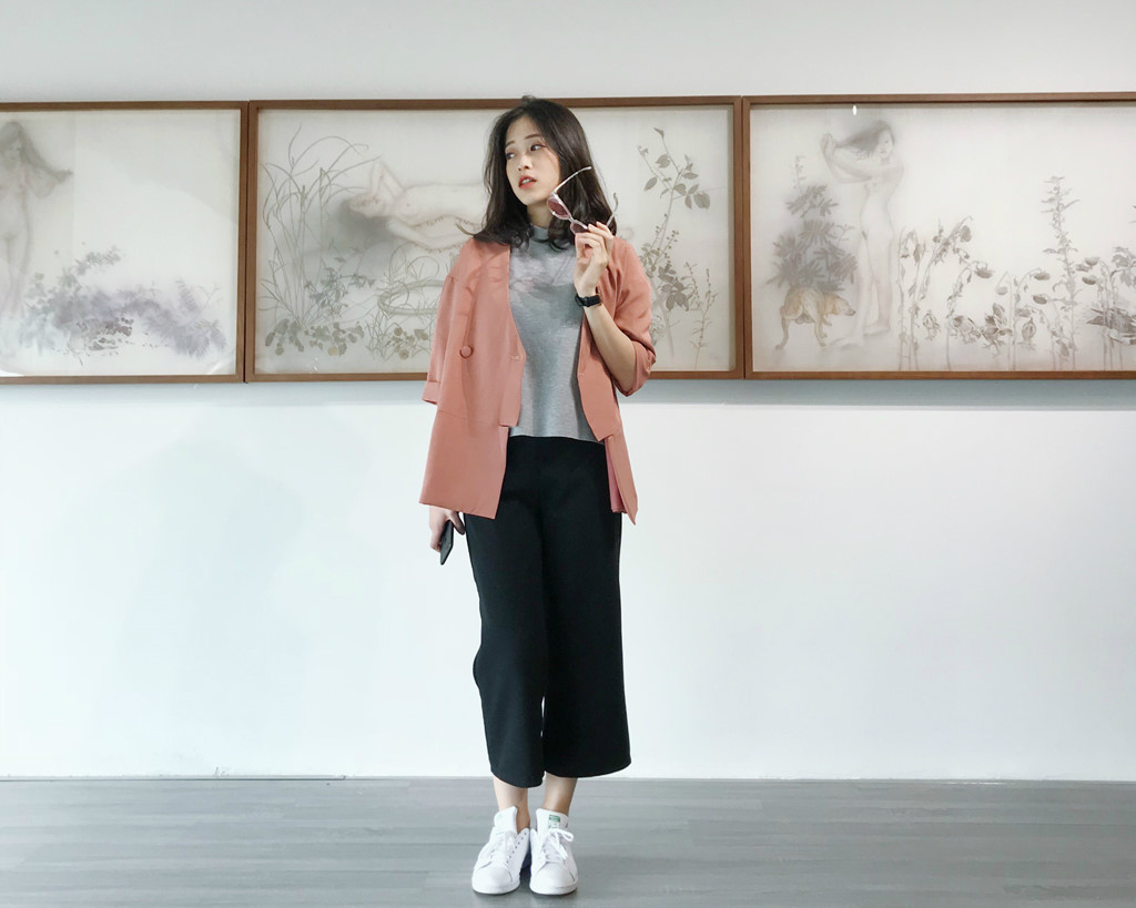 Hoa khôi ĐH Kinh tế quốc dân: 19 năm chưa một mảnh tình vắt vai