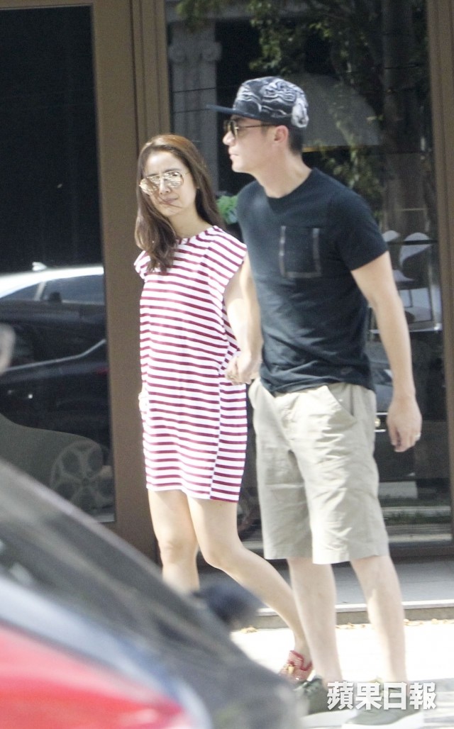 Sau gần 2 năm, Hoắc Kiến Hoa lần đầu chia sẻ chuyện hẹn hò khổ sở với Lâm Tâm Như Sau gần 2 năm, Hoắc Kiến Hoa lần đầu chia sẻ chuyện hẹn hò khổ sở với Lâm Tâm Như