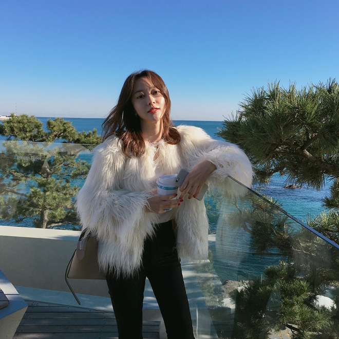 Càng vào cuối năm, street style các quý cô châu Á lại càng hay ho, thú vị