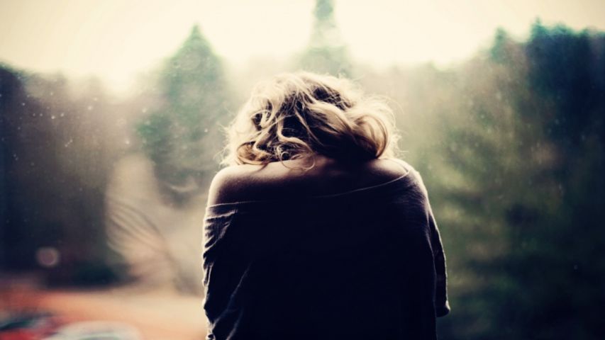 Vì sao đàn ông lại chọn cách im lặng để chấm dứt một mối quan hệ?