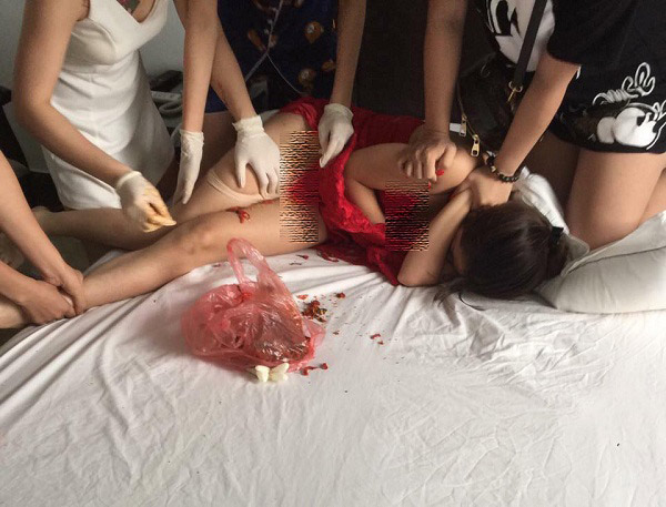 Sởn da gà với những màn đánh ghen kinh hoàng nhất năm 2017