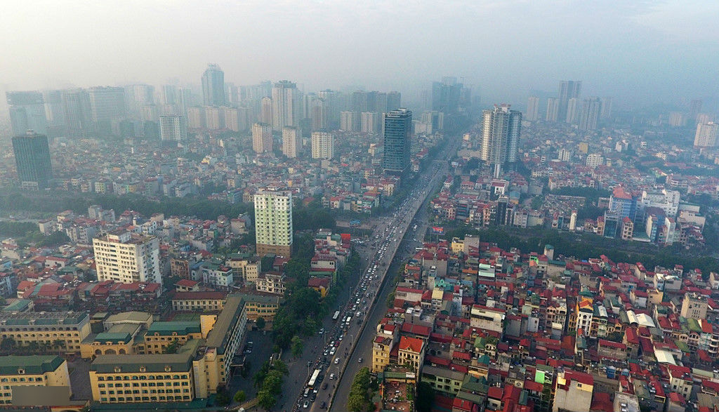 Điểm nóng kẹt xe Nguyễn Chí Thanh trước ngày xén dải phân cách