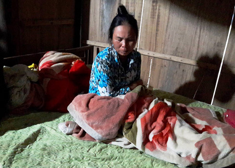 Cha mẹ khóc ngất khi nghe con tử vong do hỏa hoạn tại Đài Loan