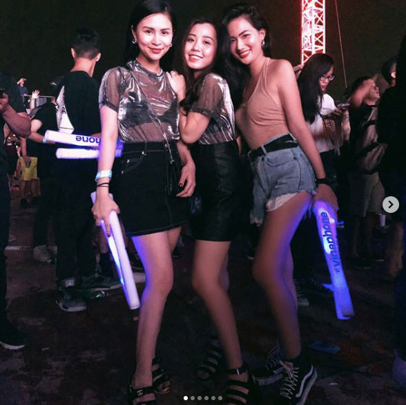 Đi rave show Armin và đây là những cô nàng nóng bỏng nhất!