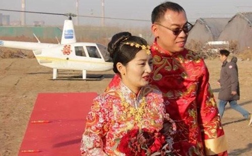 Lý do khiến chú rể chịu chi 350 triệu để rước dâu bằng trực thăng