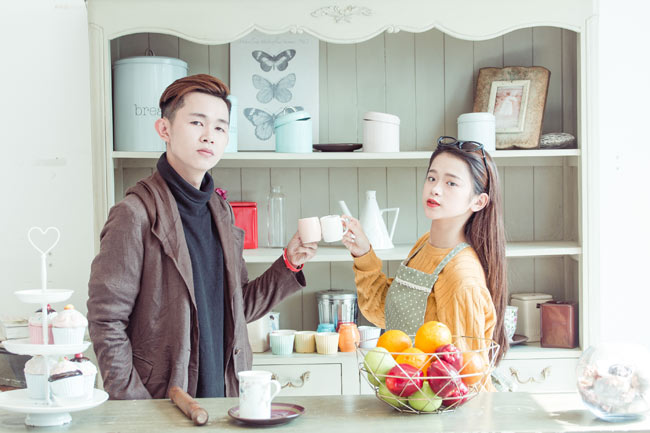 Linh Ka - Hot girl thị phi nhất 2017 tung ảnh Giáng sinh đẹp lung linh