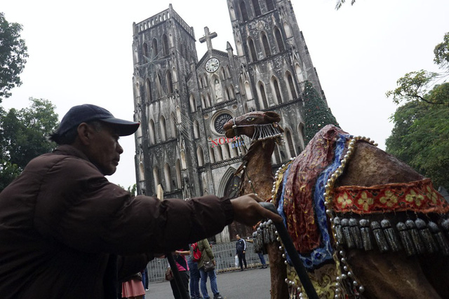 Nhà thờ ở Hà Nội trang hoàng đón Giáng sinh
