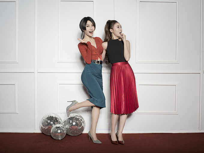 Diễm My 9x, Lan Ngọc khoe dáng cùng trang phục giáng sinh