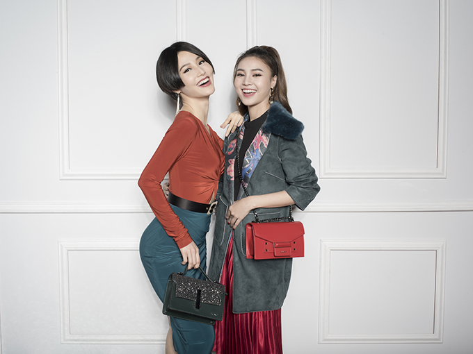 Diễm My 9x, Lan Ngọc khoe dáng cùng trang phục giáng sinh