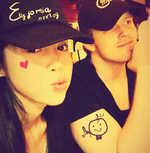 Những nửa kia bị giấu kín như bưng của sao Việt