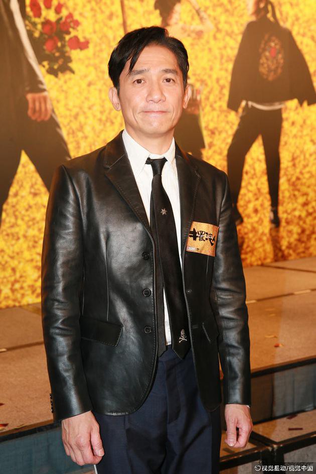 Lương Triều Vỹ: Quý ông Cbiz được hàng loạt sao lớn ngả mình ngưỡng mộ