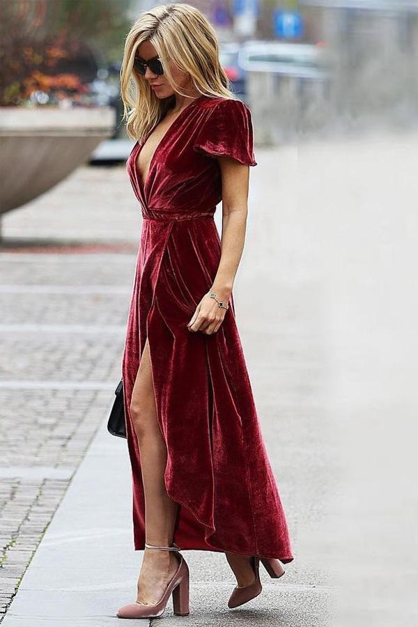 Bạn chỉ cần diện một trong 3 màu này đêm Noel, yên tâm đẹp nguyên cành!