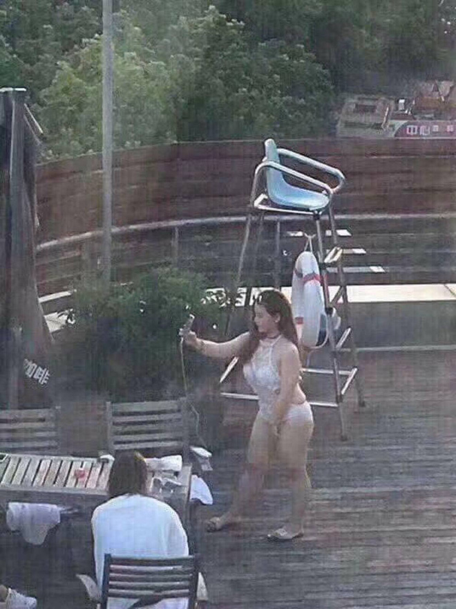 Tuyển tập tình huống trớ trêu khi gái xinh ngoài đời khác xa trên ảnh