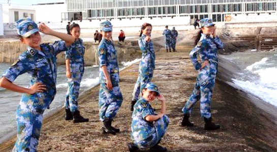 Trung Quốc tiếp tục quân sự hóa đảo nhân tạo trên Biển Đông