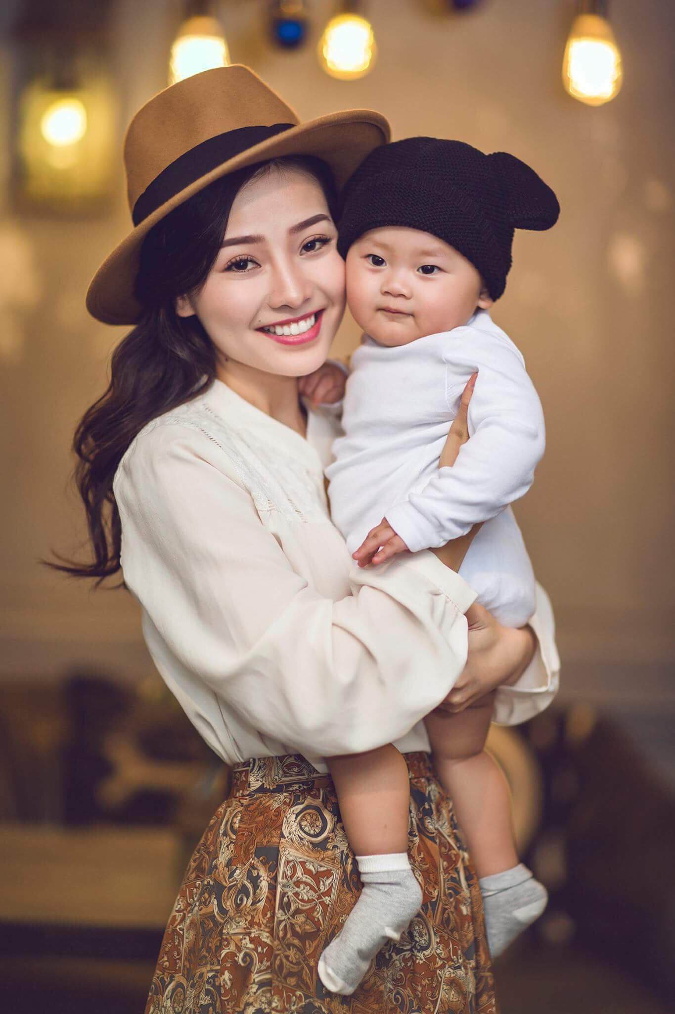 Khánh Hiền: Khi sinh con, tôi và chồng ôm nhau khóc suốt 1 ngày