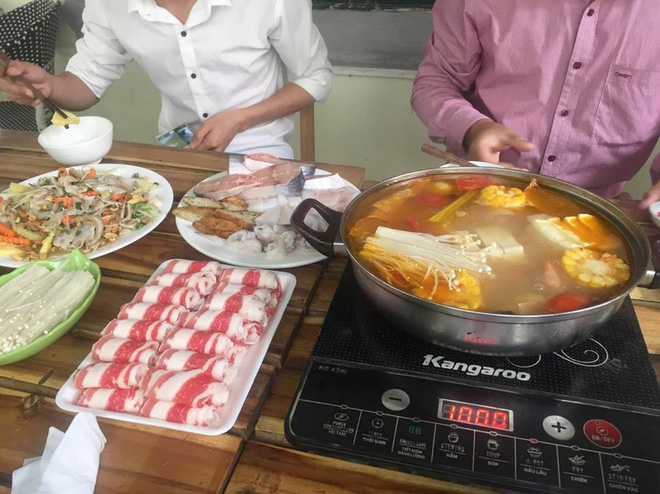 Tháng Chạp sát nút, ai mong đến Tết mặc ai, hội các bà nội trợ ôn lại kỷ niệm sợ Tết hãi hồn Tháng Chạp sát nút, ai mong đến Tết mặc ai, hội các bà nội trợ ôn lại kỷ niệm sợ Tết hãi hồn