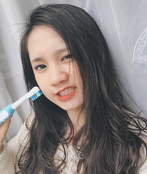 Nữ sinh Nghệ An tiếp tục chứng minh ‘mặt tròn chính là chân lý’ Nữ sinh Nghệ An tiếp tục chứng minh ‘mặt tròn chính là chân lý’