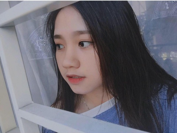 Nữ sinh Nghệ An tiếp tục chứng minh ‘mặt tròn chính là chân lý’ Nữ sinh Nghệ An tiếp tục chứng minh ‘mặt tròn chính là chân lý’