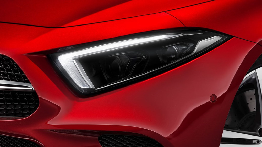 Mercedes-Benz CLS 2018 có giá hơn 77.000 USD