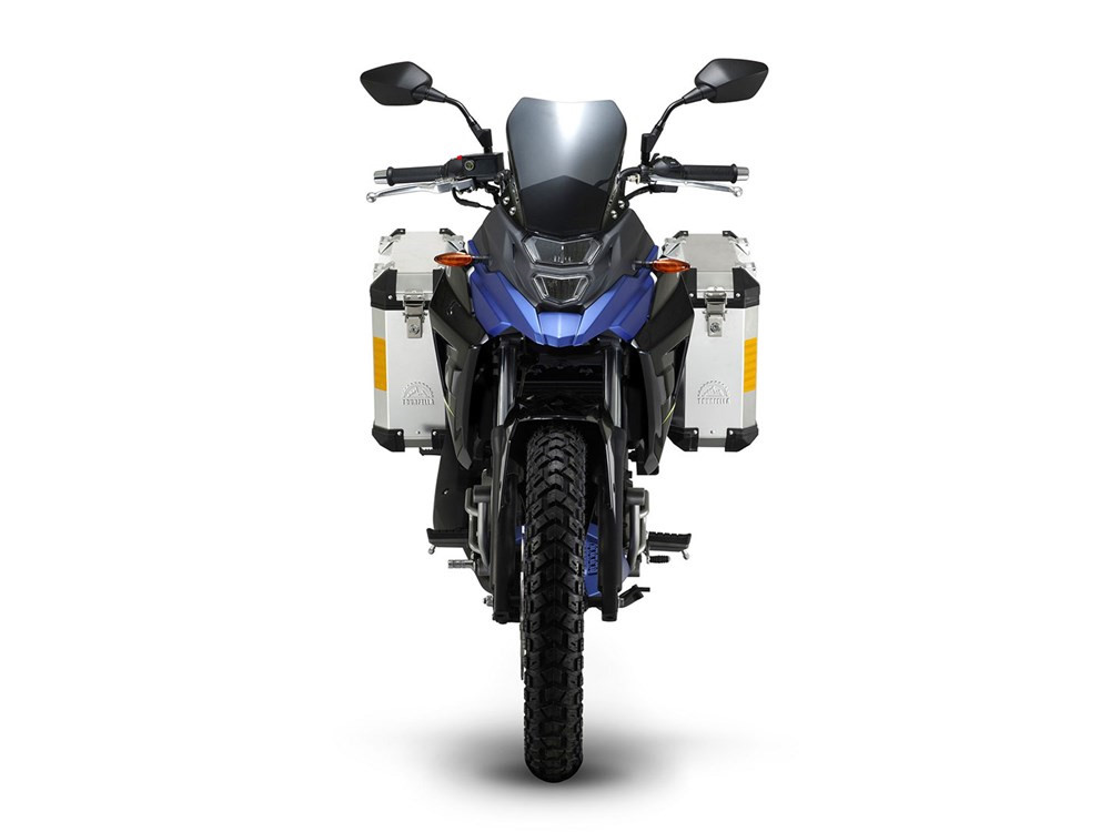 SYM Trazer 200 và Wolf Cafe Racer 300i - môtô adventure cỡ nhỏ