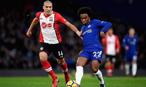 Chelsea giành ba điểm nhờ bàn đá phạt của Marcos Alonso