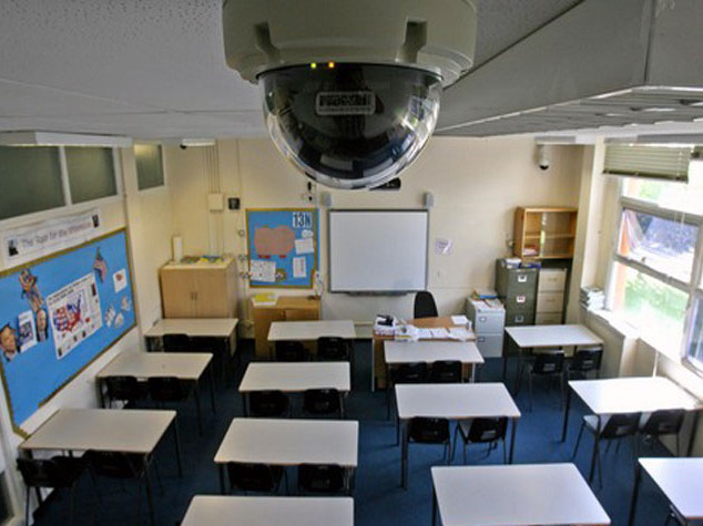 Nghệ An: Trường bán trú lắp đặt camera để chống… bắt vợ