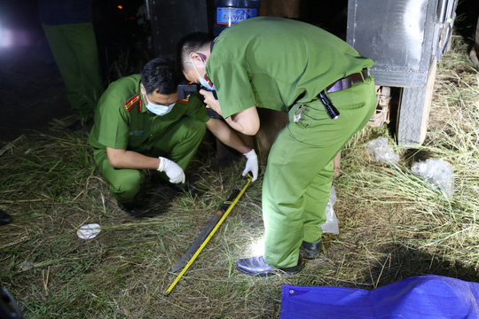 Gọi điện báo công an rồi hỗn chiến làm 7 người thương vong