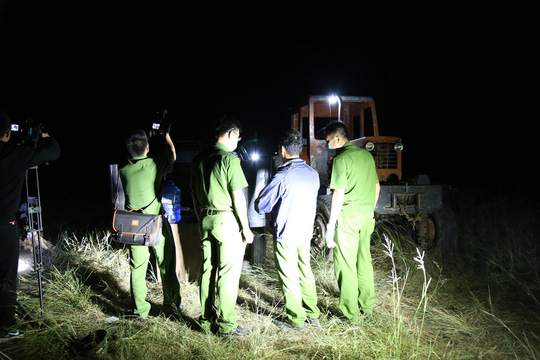 Gọi điện báo công an rồi hỗn chiến làm 7 người thương vong