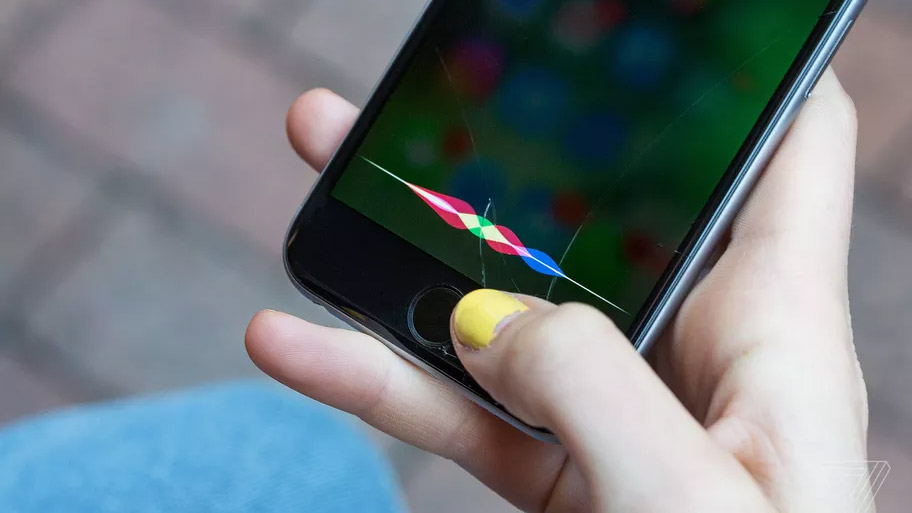 Apple sắp trang bị cho Siri tính năng nghe, đáp tiếng thì thầm?