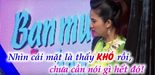 Anh chàng khó tính không tặng quà to cho bạn gái vì sợ phí vẫn được bấm nút hẹn hò Anh chàng khó tính không tặng quà to cho bạn gái vì sợ phí vẫn được bấm nút hẹn hò