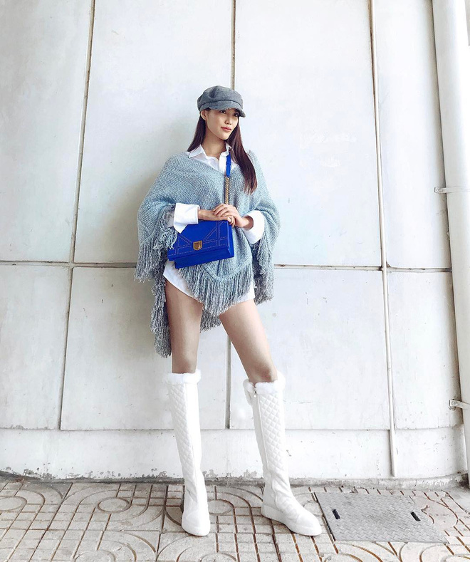 Lấn át hết mọi loại khác, boots cao đến đầu gối trở thành món đồ được diện nhiều nhất trong mùa đông năm nay