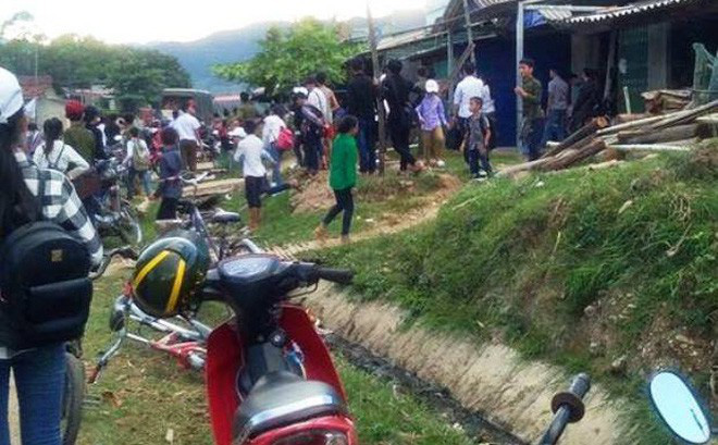 Hãm hiếp vợ trưởng thôn bất thành, người đàn ông bị đâm tử vong