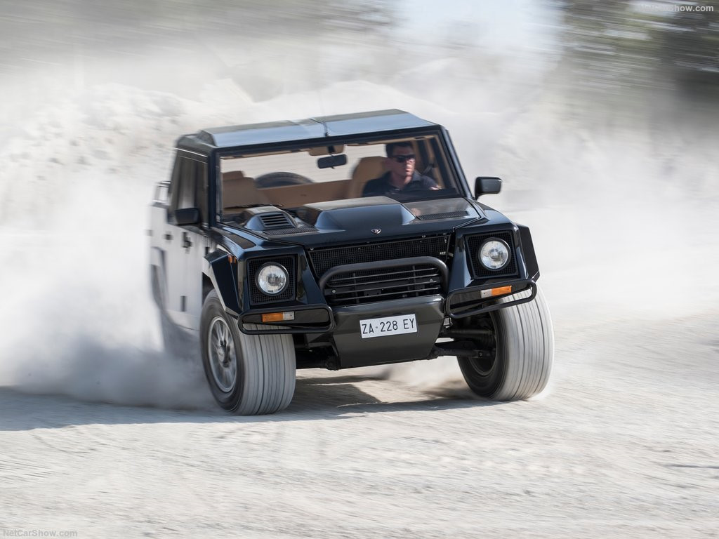 Lịch sử về xe địa hình hàng hiếm Lamborghini LM002