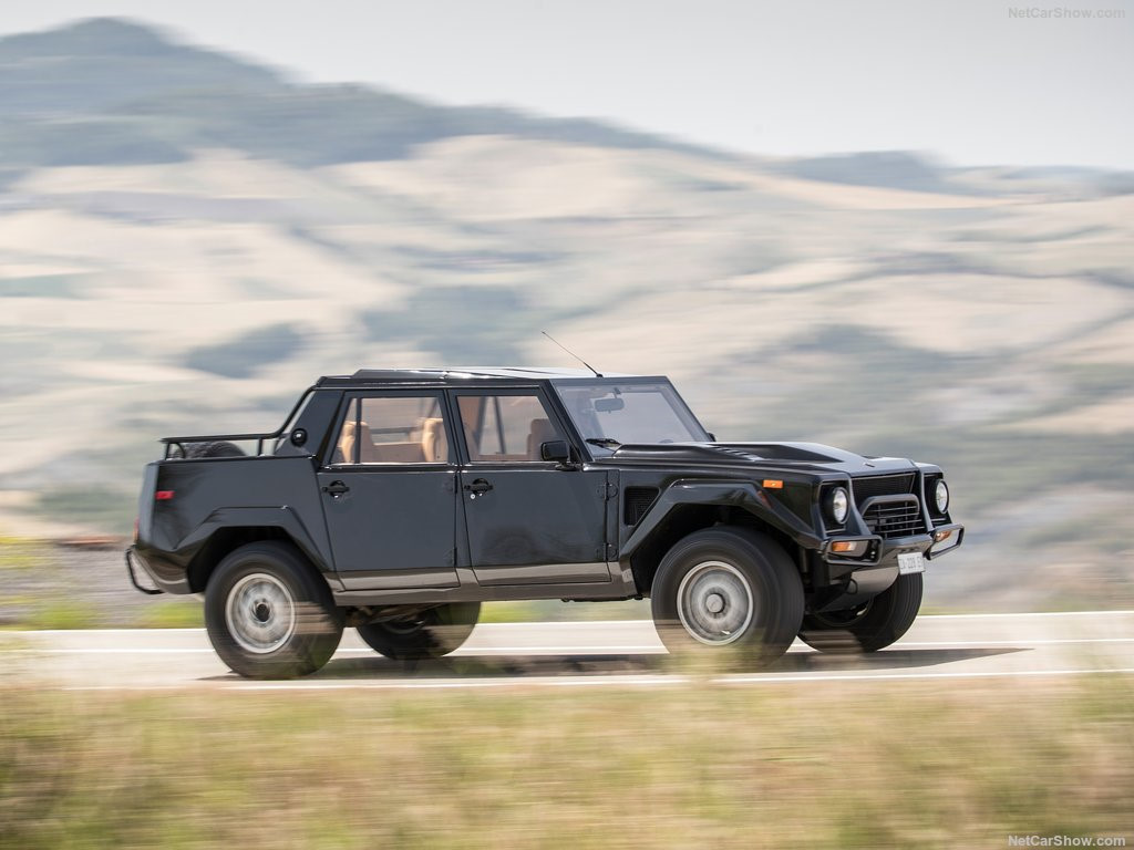 Lịch sử về xe địa hình hàng hiếm Lamborghini LM002
