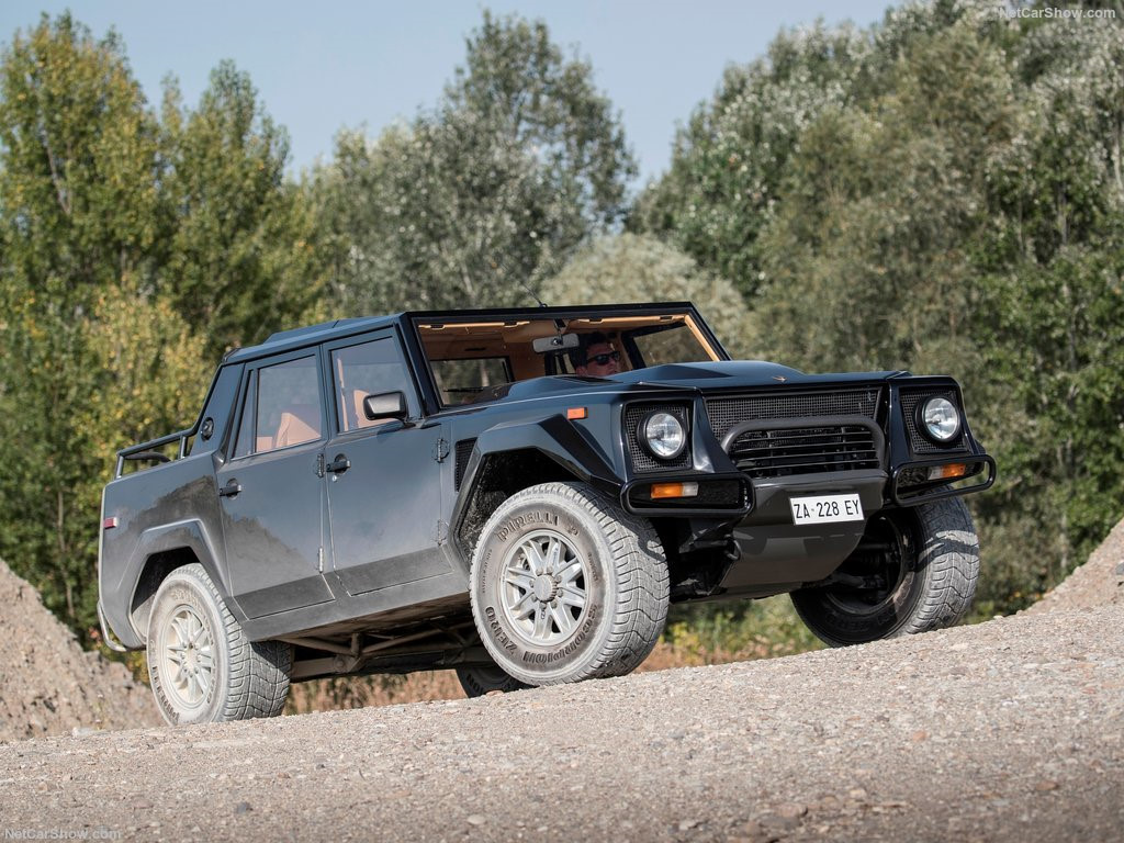 Lịch sử về xe địa hình hàng hiếm Lamborghini LM002