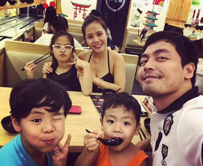 Mẹ 3 con Dương Tuấn Ngọc - cô vợ bằng tuổi đầy tật xấu của MC Phan Anh