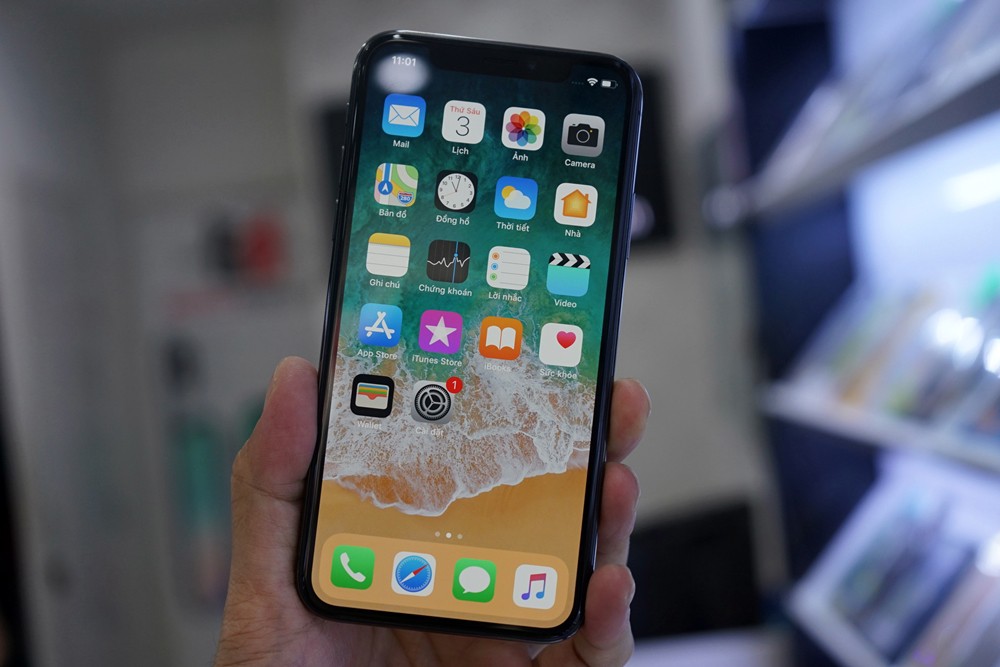 Cận kề Giáng sinh, giá iPhone X giảm còn 25,8 triệu đồng