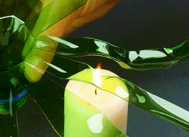 3 cách tự làm cây thông Noel mini cực đẹp tại nhà chỉ từ đồ nhựa tái chế