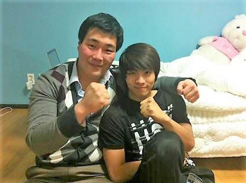 Tuổi thơ thiếu tình cha của ca sĩ bạc mệnh Jong Hyun (SHINee)