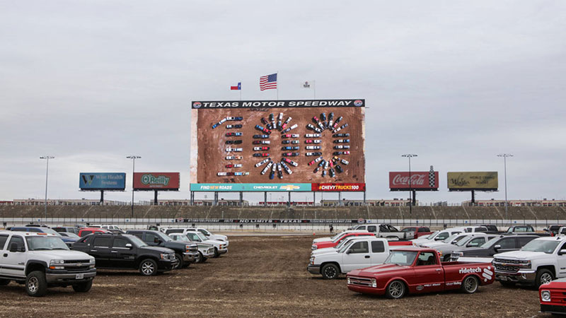 Chevrolet Silverado 2019 - Siêu bán tải cạnh tranh Ford F-150