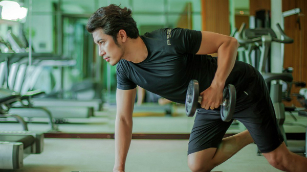 Quý ông thời nay dễ yếu sinh lý vì sao? Quý ông thời nay dễ yếu sinh lý vì sao?