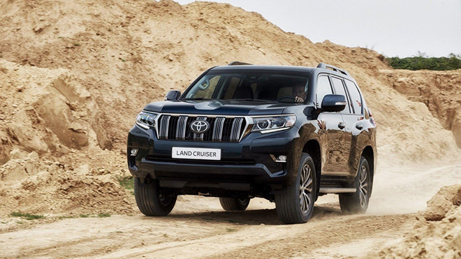 Toyota Land Cruiser Prado 2017 giá hơn 2,2 tỷ đồng tại Việt Nam