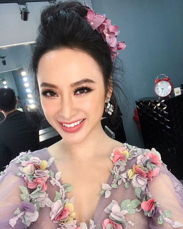 Mỹ nhân Việt chuộng mốt trang điểm môi tều màu cam đất nhất năm 2017