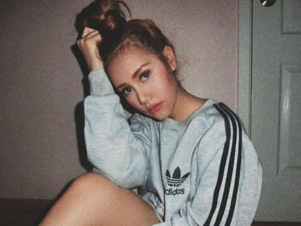 Thêm một vụ tự tử gây xôn xao từ người mẫu Thái Lan 19 tuổi