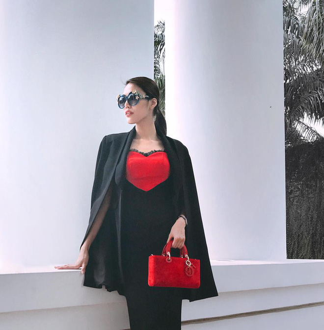 Sao Việt đua nhau diện sắc cam, sắc đỏ từ trong nhà ra ngoài phố chào đón mùa lễ hội