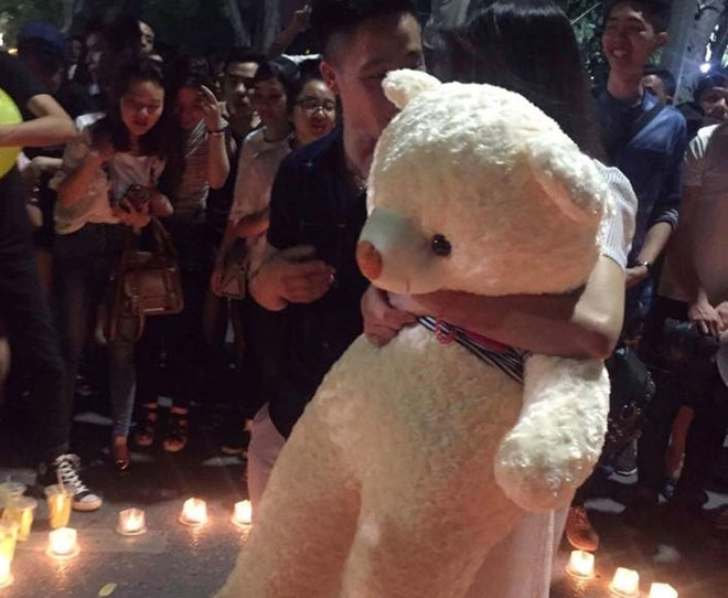 9 màn tỏ tình được dân mạng quan tâm