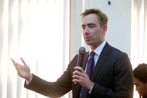 Bộ Giao thông khẳng định sẽ không để Uber, Grab hoạt động như hiện nay