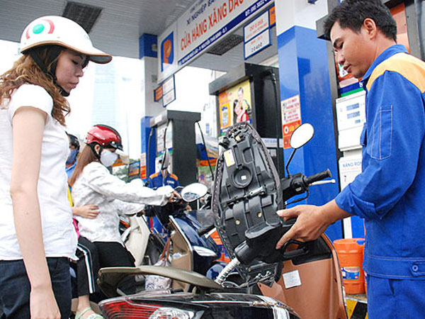 Quyết định giá xăng dầu ngày 20/12: Xả quỹ, bình ổn mùa tết