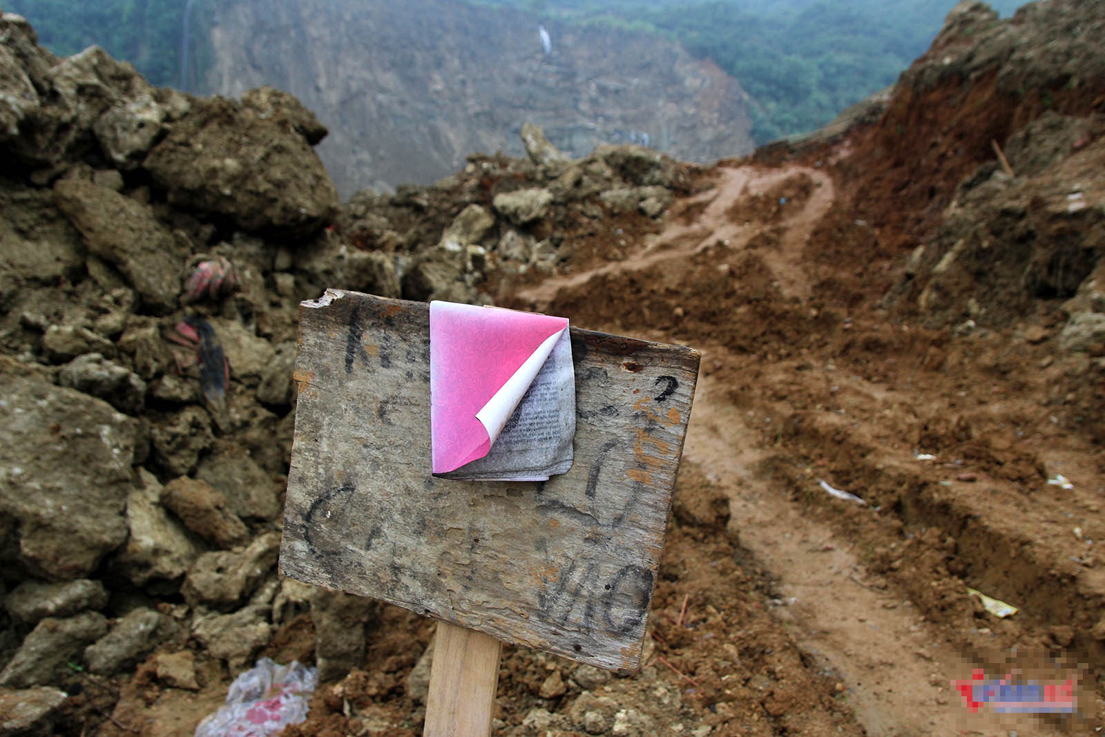 Trở lại Hòa Bình: Nửa đêm toát mồ hôi, tiếng xe tải tưởng lở núi