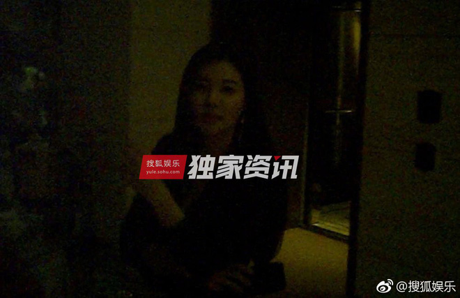 Danh hài béo Trung Quốc lộ ảnh ngoại tình, đi khách sạn với gái gọi?